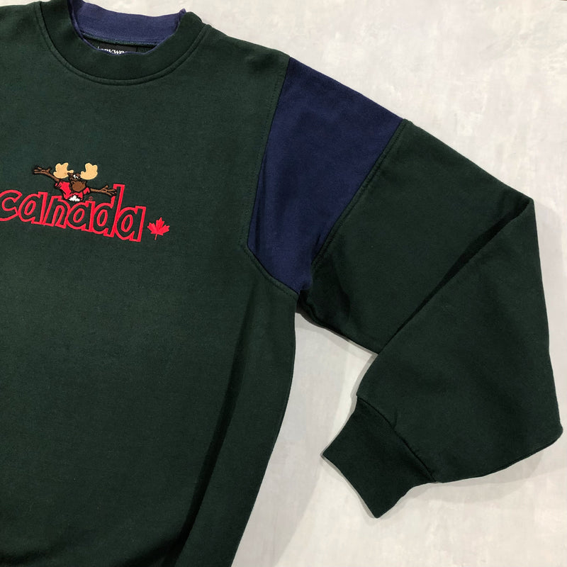 Vintage Sweatshirt Canada (M)