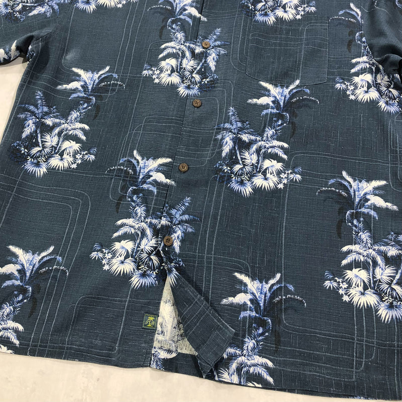 Tommy Bahama Hawaiian Shirt (XL)