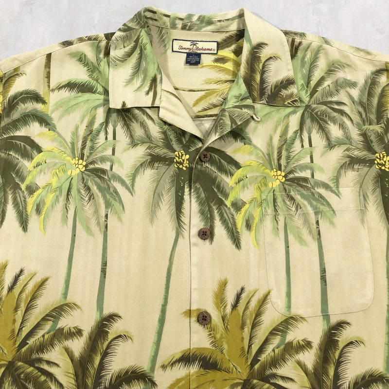 Tommy Bahama Hawaiian Shirt (L/BIG)