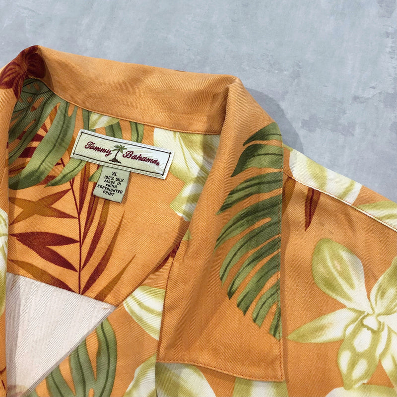 Tommy Bahama Hawaiian Shirt (XL)