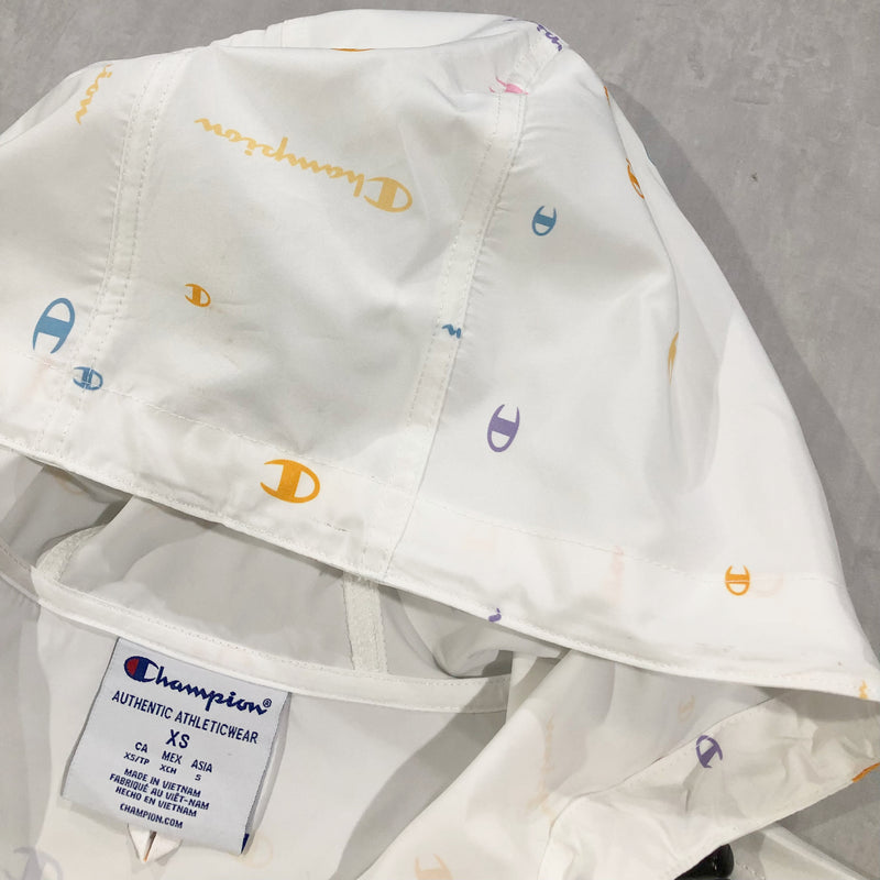 Champion Lightweight Windbreaker (XS-S)