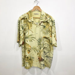 Tommy Bahama Hawaiian Shirt (XL)