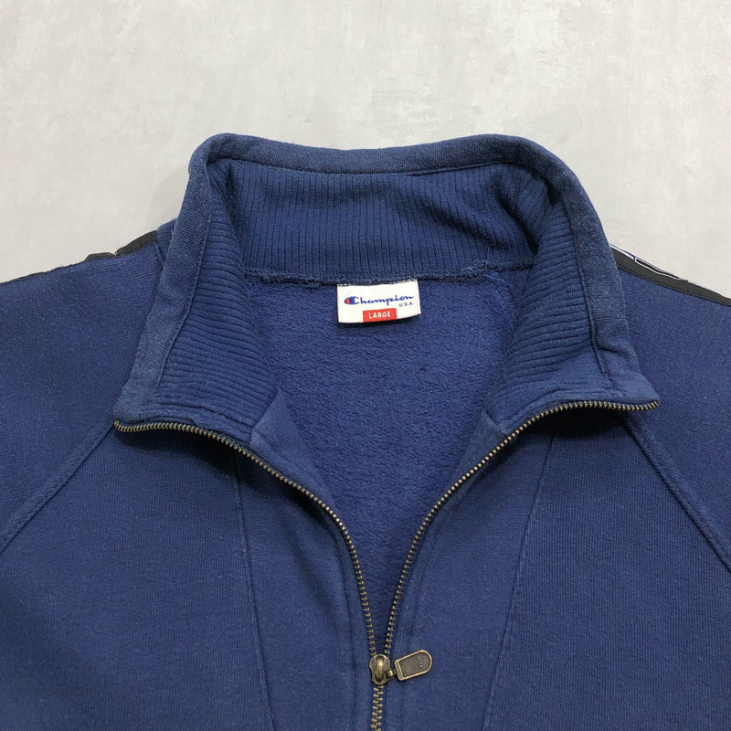 Vintage Champion USA Fleeced Quarter Zip Sweatshirt (XL)