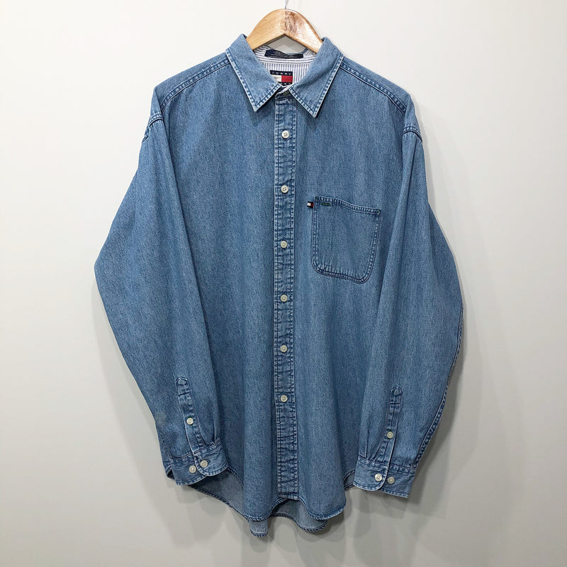 Vintage Tommy Hilfiger Denim Shirt (L-XL/TALL)