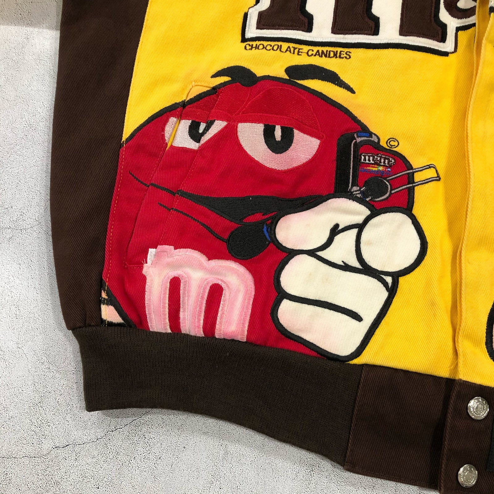 JH DESIGN M&M’s NASCAR Jacket top Size XL Elliot Sadler.